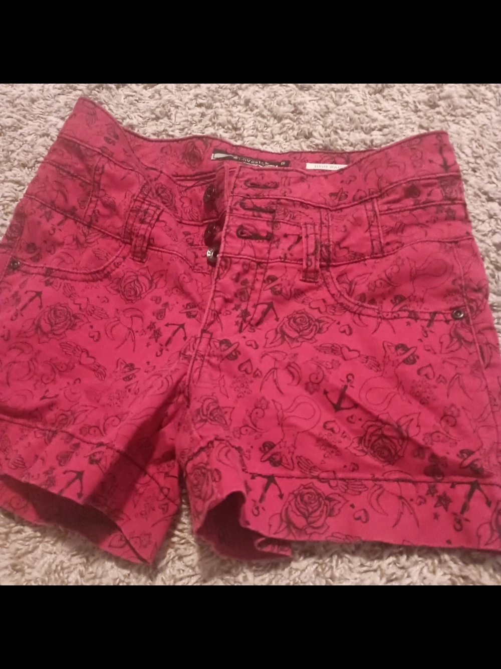 Hot Topic Red Printed Cuffed Jean Shorts VINTAGE